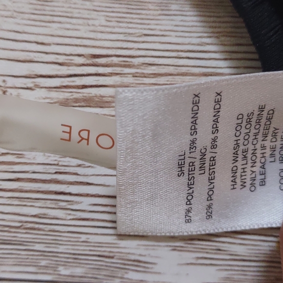 Shade & Shore Ribbed Cut Out One Piece Swimsuit Black - Picture 8 of 11